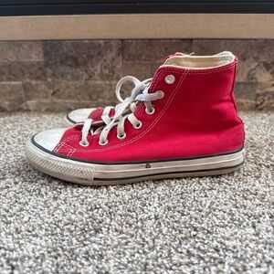 Converse Red High-Top Kids Size 2 Sneakers GUC